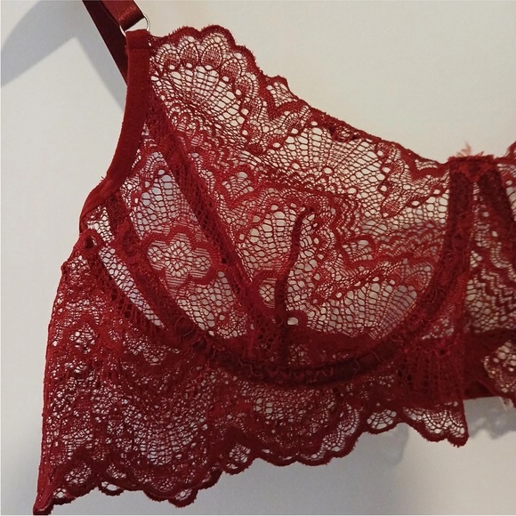 Women's Underwire Unlined Bra Non-Padded Lace Size Large Maroon - Picture 4 of 5